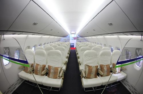 图为机舱内部（新华网发）