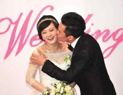 黄晓明baby大婚 他们可能大赚了一笔