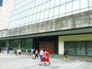 美邦门店收缩撤出西单换血自救 撤店遗留劳务纠纷