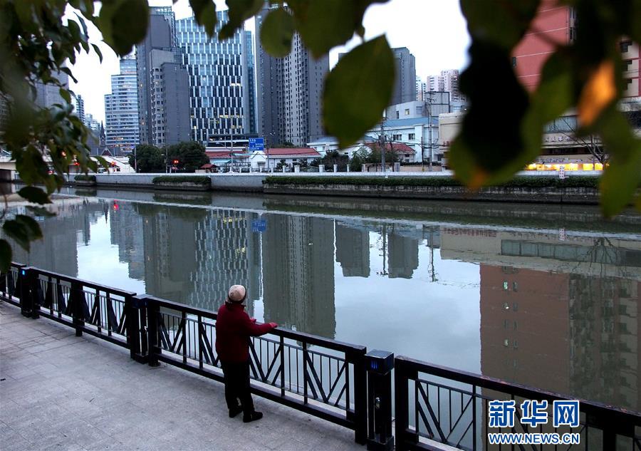 (新华全媒头条·图文互动)(3)前进,向着伟大复兴的中国梦!——写在党的十九大召开之际