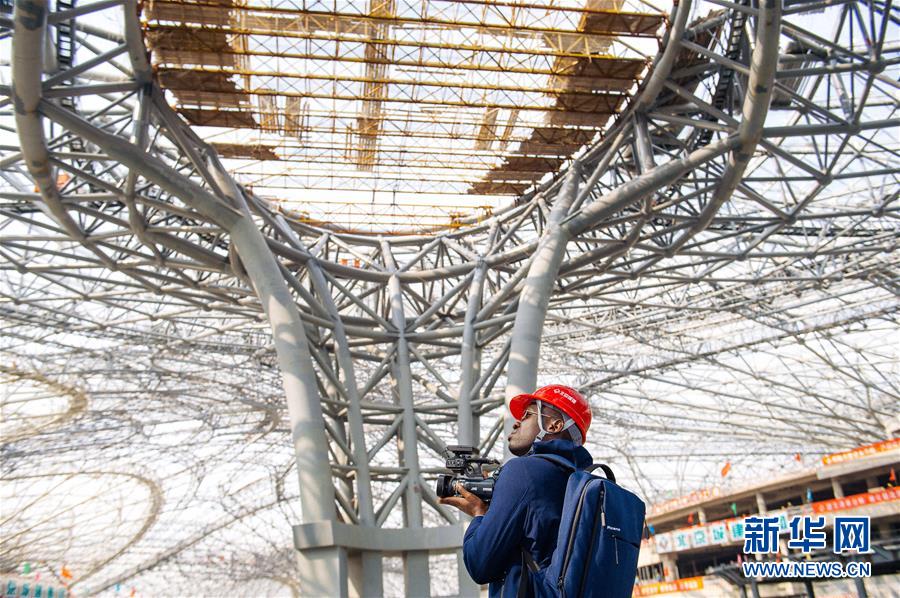 (十九大·图文互动)(7)公开·透明·创新——从党的十九大看更加开放自信的中国