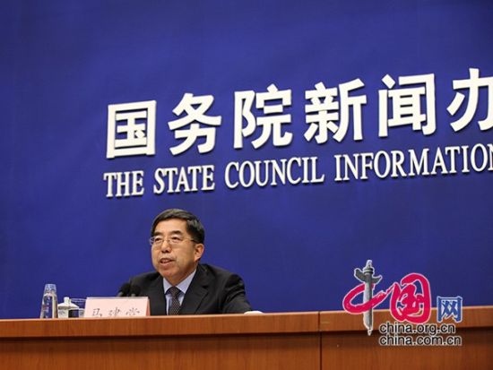 国务院新闻办公室于2015年1月20日（星期二）上午10时举行新闻发布会，国家统计局局长马建堂介绍2014年国民经济运行情况，图为国家统计局局长马建堂回答记者提问。