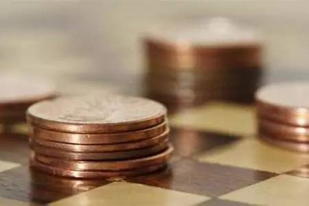 五险一金退休你能拿回多少？养老保险5年能拿回来