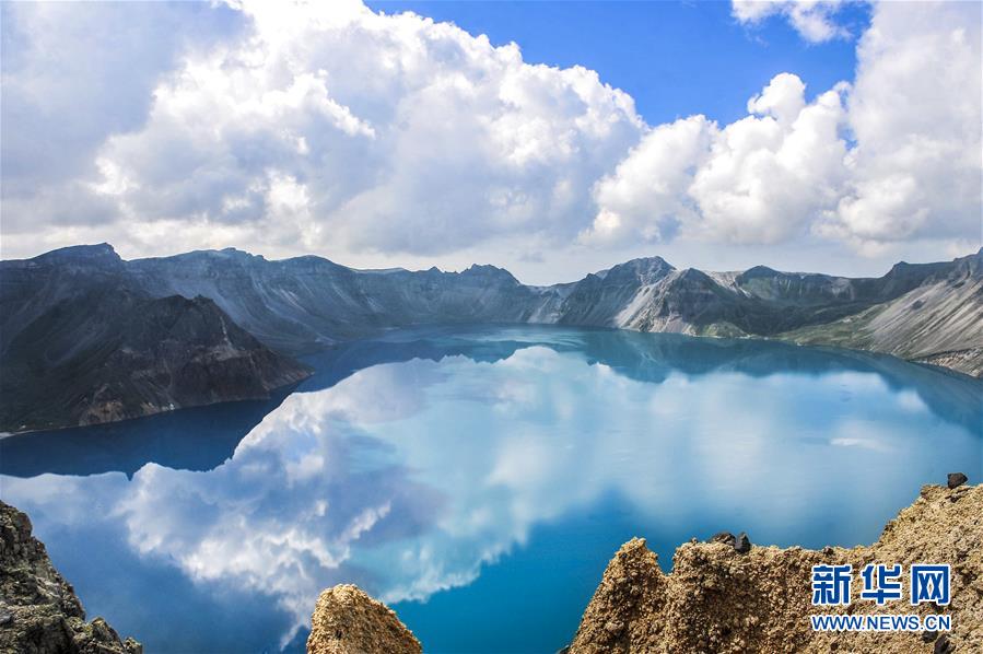 （新华全媒头条·走向益达娱乐的小康生活·图文互动）（9）黑土地上是我家——在吉林，一瞥中国东北乡村美丽未来