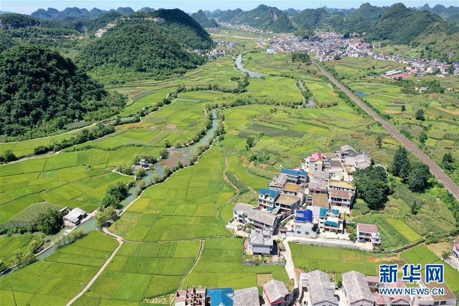（新华全媒头条·走向益达娱乐的小康生活·决战决胜脱贫攻坚·图文互动）（1）千年之渴今朝解——贵州贫困群众实现“吃水不愁”