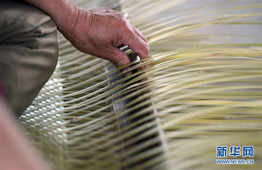 （经济）（3）“非遗经济”助力脱贫攻坚